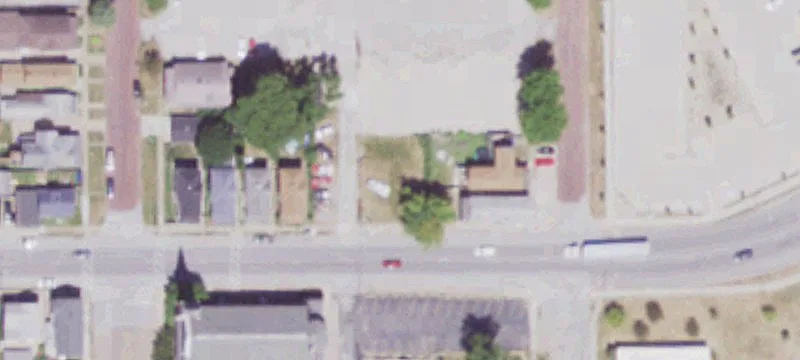 1015 4th Ave