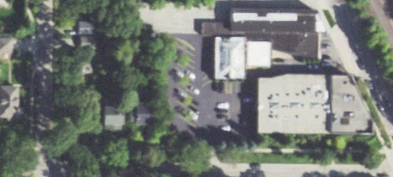 565 Vine Ave