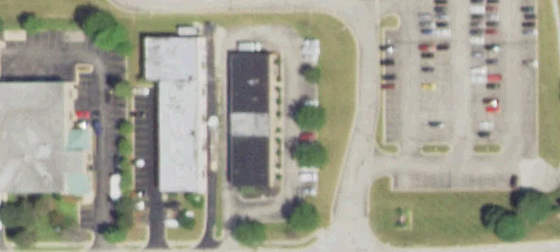 485 Park Aved