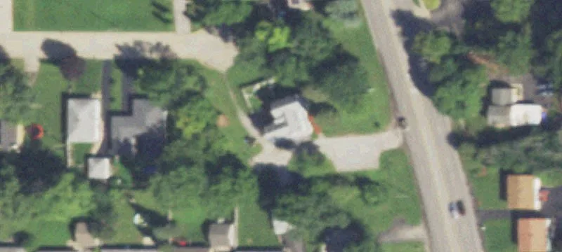 2030 Grn Bay Rd