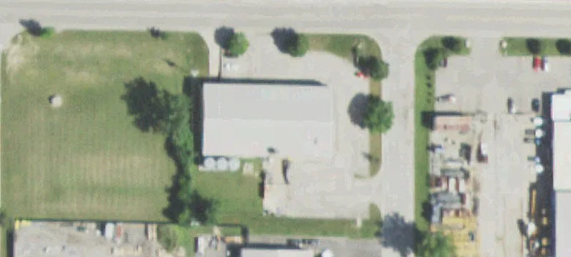 701 Long Lk Dr
