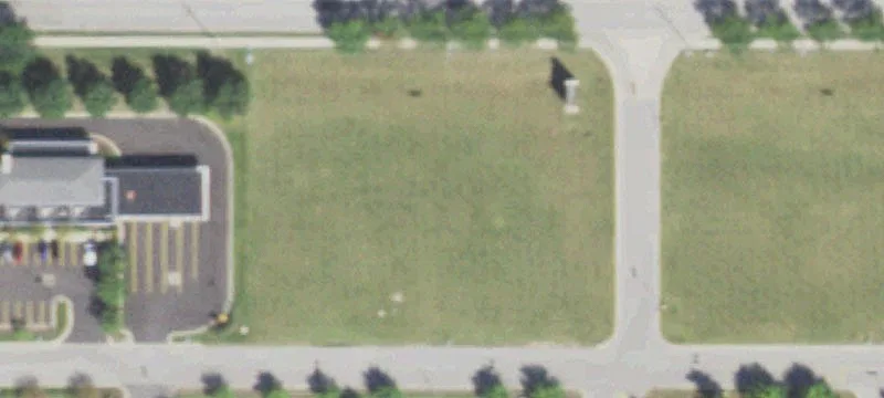 3141 Aurora Rd