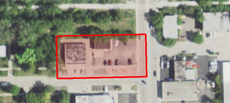 330 Main St