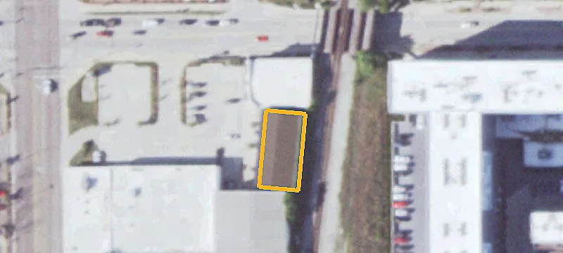602 Neil St