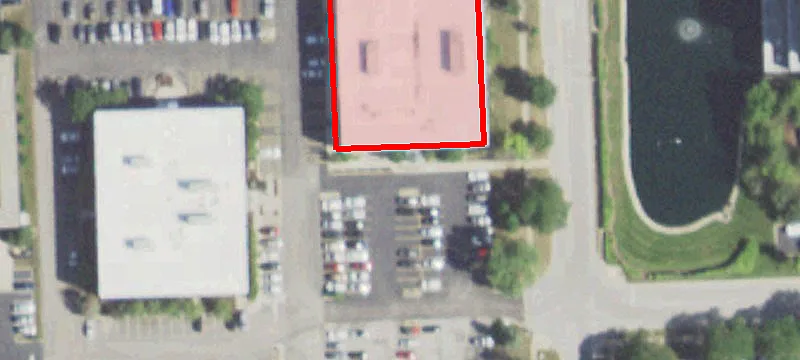 2200 Main St