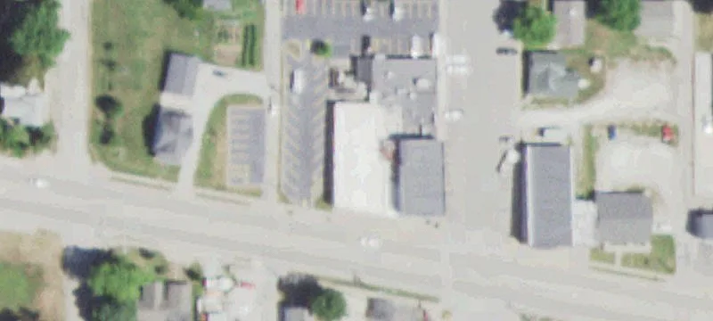 12707 Farmington Rd