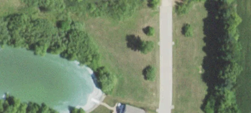 4112 Lakeshore Dr