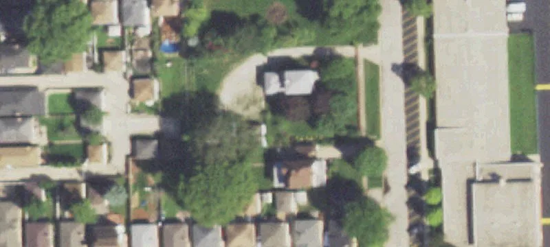 2920 Maple St