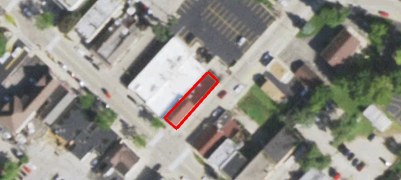 122 Main St