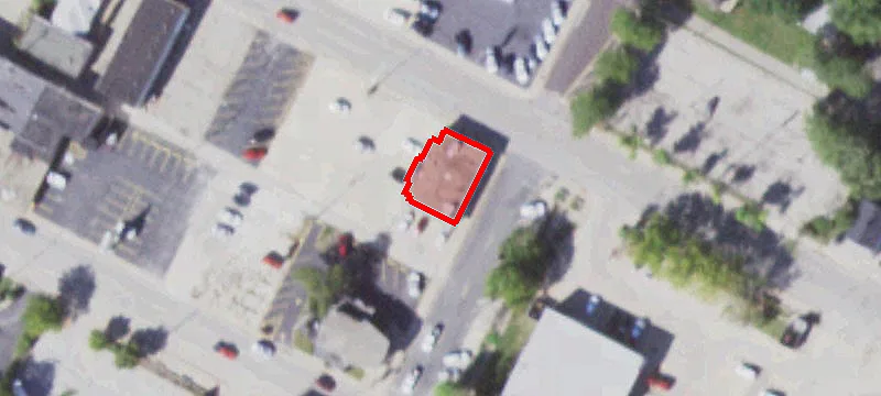 111 4th St