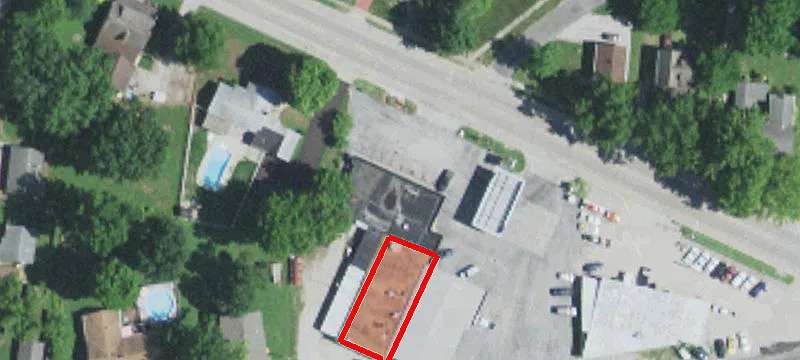 1040 Main St