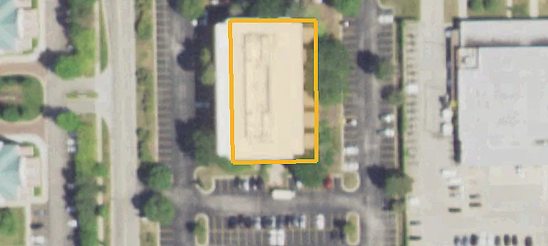 800 Roosevelt Rd