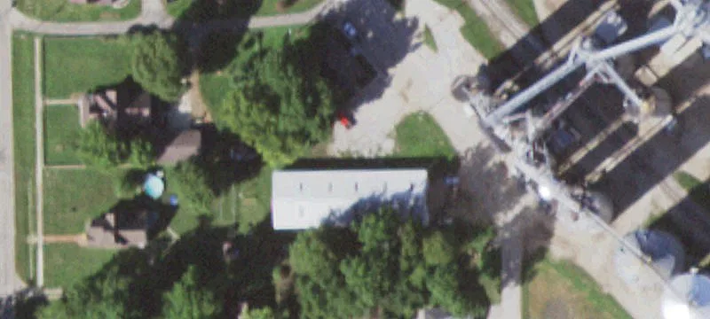 107 Railroad St
