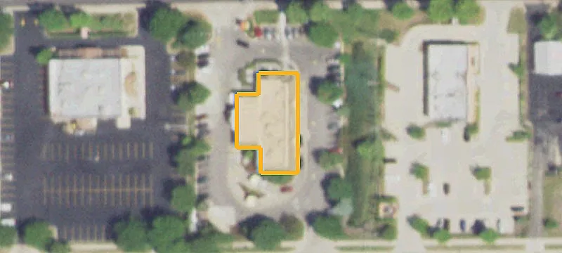 445 Roosevelt Rd