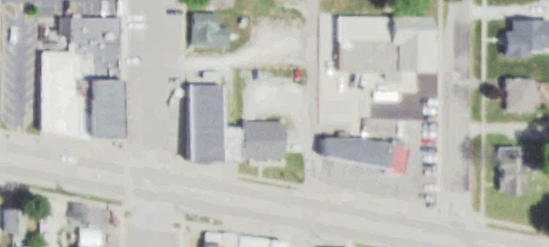 12615 Farmington Rd