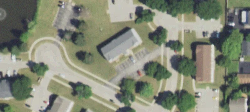 386 Moore Ct