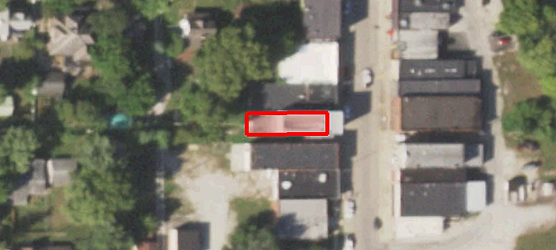 213 David St