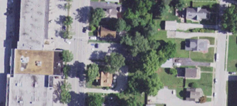 1600 Main St