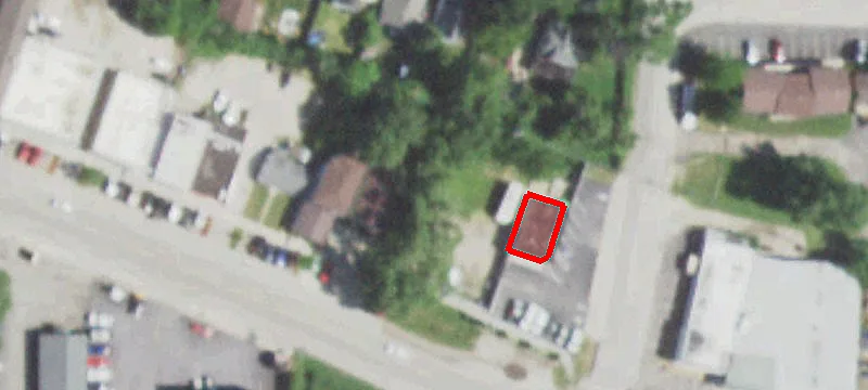 386 Main St