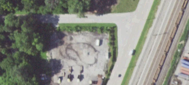 3333 Park Ave