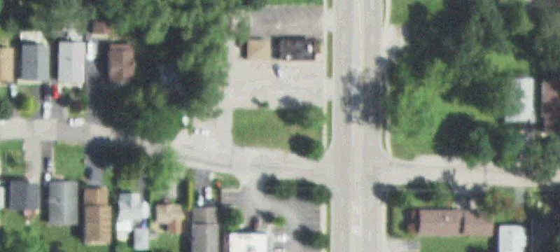 1102 Cedar Lk Rd