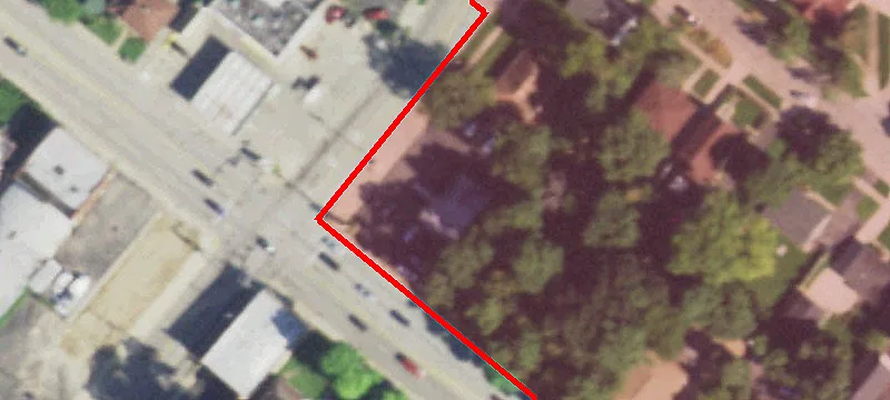 840 Grand Ave