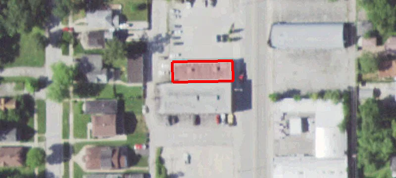 1112 Halsted St