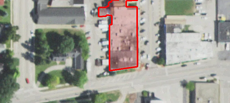 216 Cedar Lk Rd