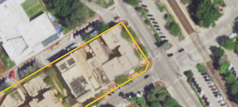 706 Grn Bay Rd