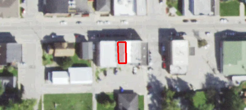 306 Main St