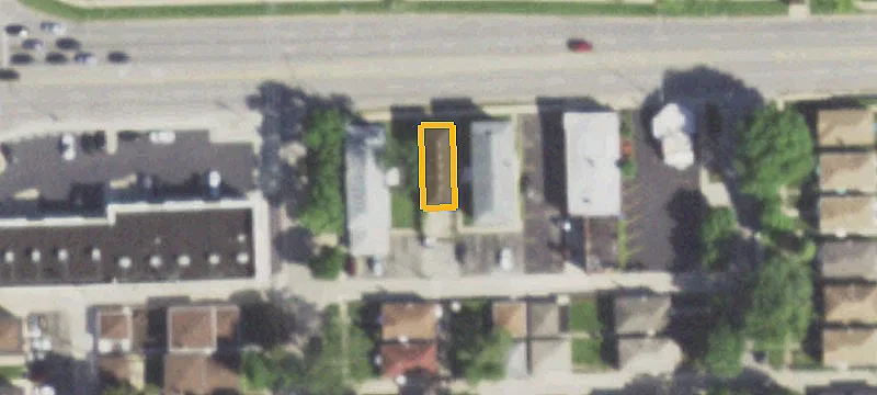 7917 Cermak Rd