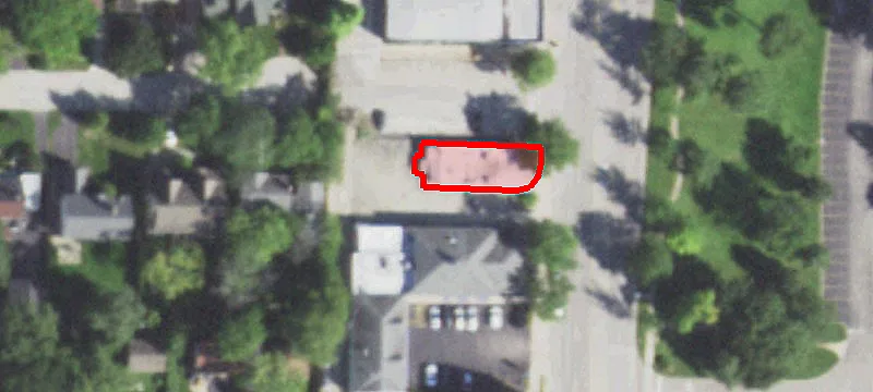 1320 Waukegan Rd