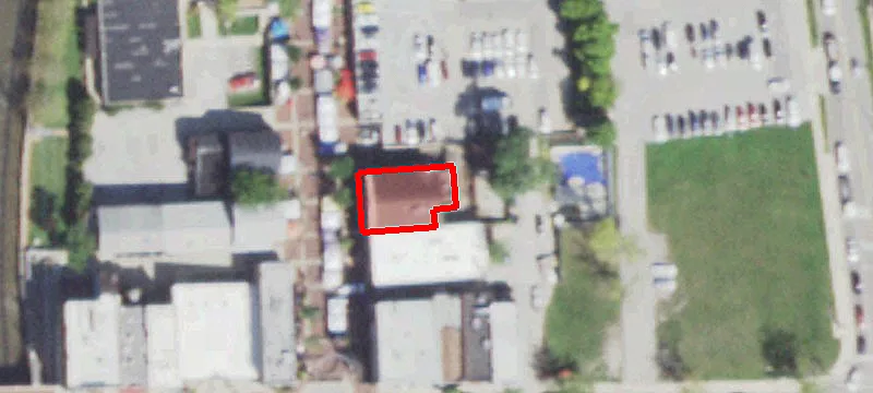 10 River St