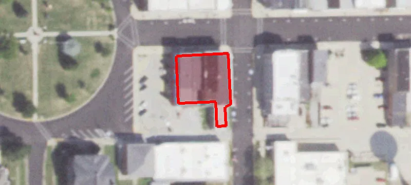 121 Ctr St