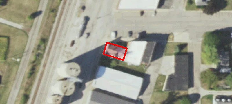 514 Commercial St