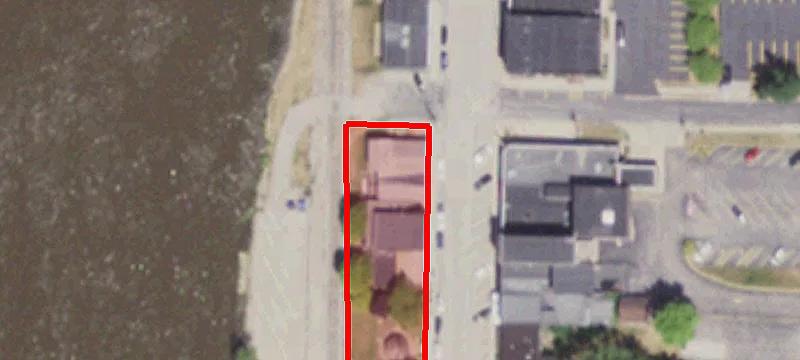 125 Main St