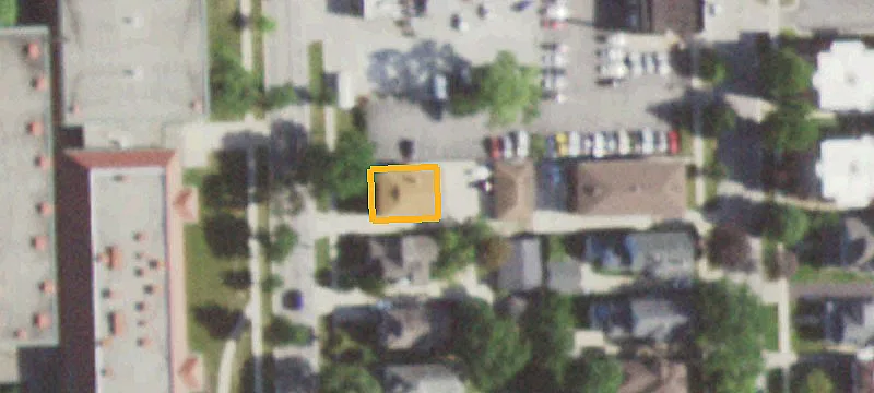 17 Brainard Ave