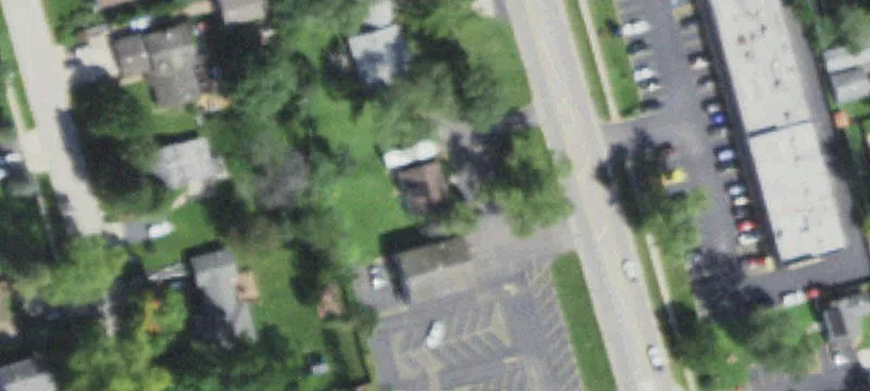 1224 Main St