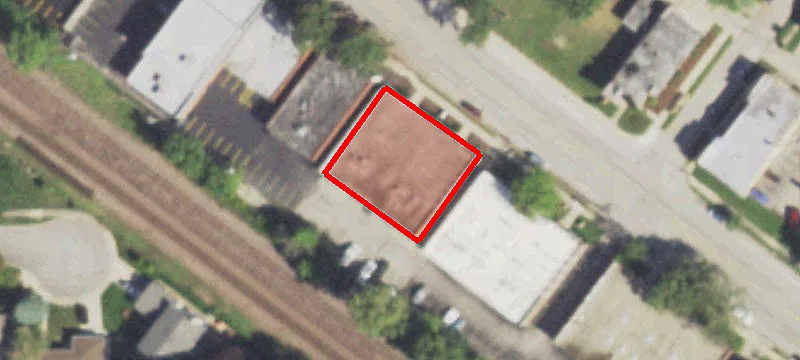 826 Busse Hwy