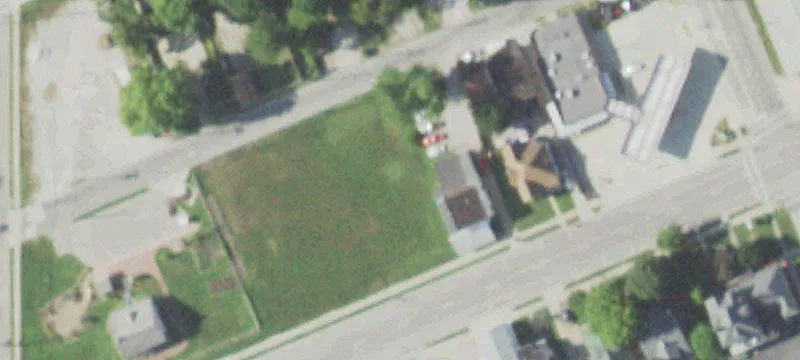 621 Main St