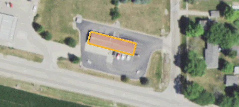319 Pekin Ln