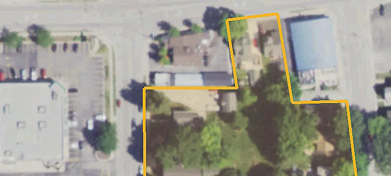 206 Main St