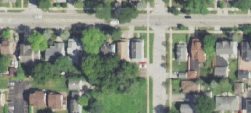 305 Palatine Rd