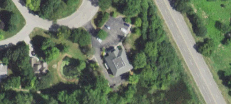 2595 Grand Ave