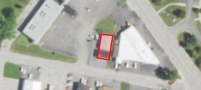 216 Lk Ave