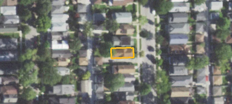 1035 Ridgeland Ave