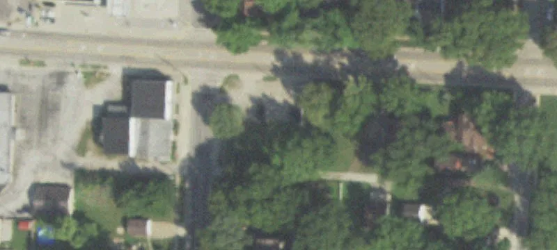 816 4th St