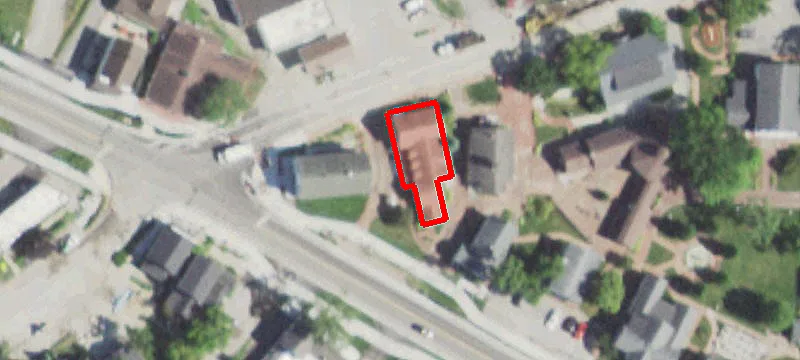 303 Old Mchenry Rd