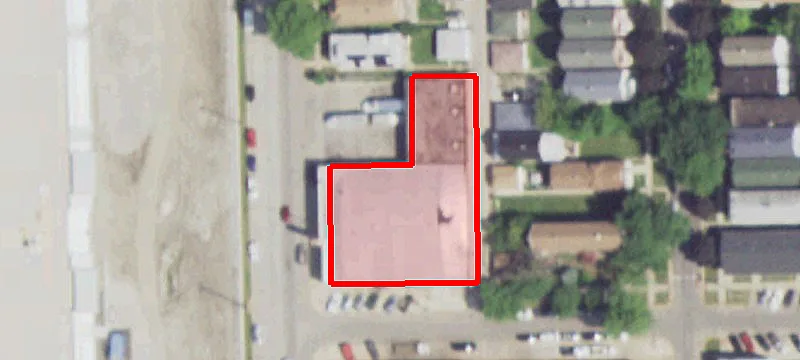 1441 Laramie Ave
