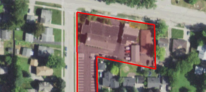 219 Maple Ave